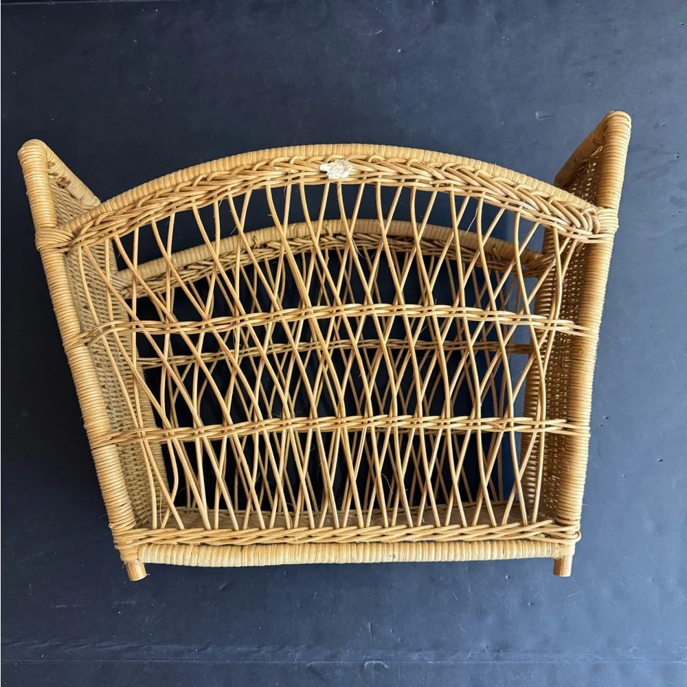 Vintage Handmade tan Bohemian delicate wicker magazine holder.